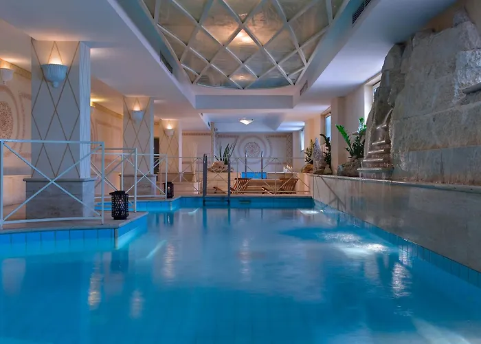 Miramare E CastelloHotel Stelle